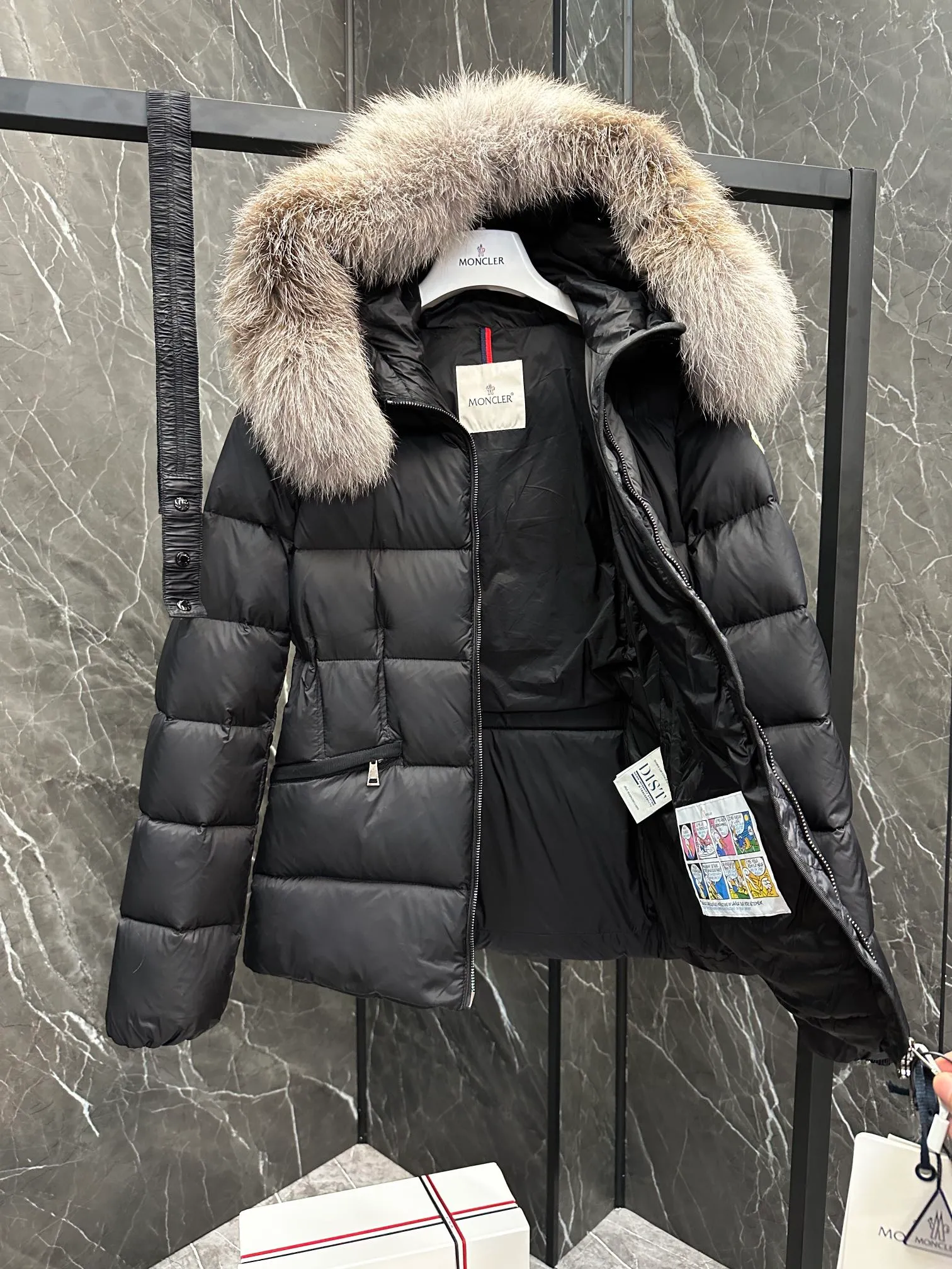 Moncler Boed Boed longue saison ， ， 。 (⚠️ ， ） Boed ， ， 。 longue saison ， 。 • longue saison •Longue saison • • • • ， • ， • Size：1-4